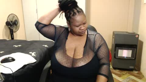 Snapshot of sweetnoziexxx chatting on 06.18.26 sweetnoziexxx online show from 06.18.26