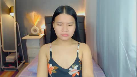 Snapshot of sweetnwildts chatting on 04.24.26 Ghena online show from 04.24.26