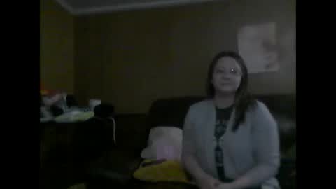 Snapshot of sweetpea6869 chatting on 02.17.26 babygirl online show from 02.17.26