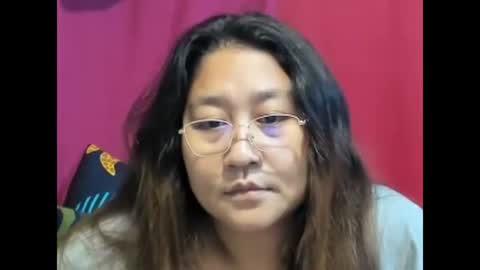 Snapshot of sweetpilipina88 chatting on 02.18.25 MIA online show from 02.18.25