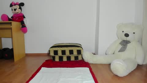 Snapshot of sweetpussymilf02 chatting on 01.20.25 Anne online show from 01.20.25