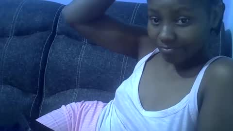 Snapshot of sweetqueen20 chatting on 02.22.26 queen online show from 02.22.26