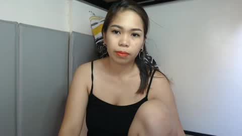 Snapshot of sweetraffy18 chatting on 05.29.26 Raffy online show from 05.29.26