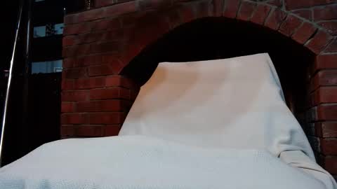 Snapshot of sweetredberries chatting on 01.18.26 Sweet Red Berries online show from 01.18.26