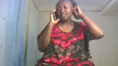 Snapshot of sweetrose2049 chatting on 05.19.26 Rose Watetu online show from 05.19.26