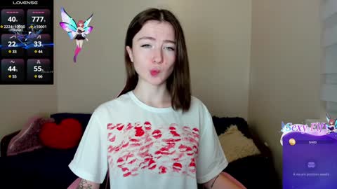 Snapshot of sweets_alma chatting on 01.06.25 sweets_alma online show from 01.06.25