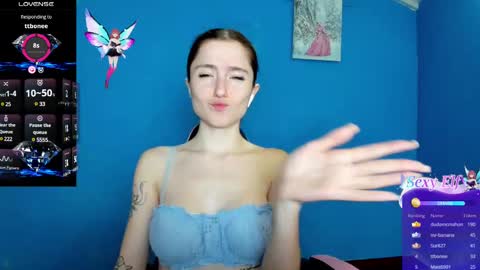 Snapshot of sweets_alma chatting on 03.12.25 sweets_alma online show from 03.12.25