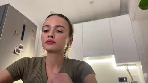 sweetsatalana online show from 05.05.26