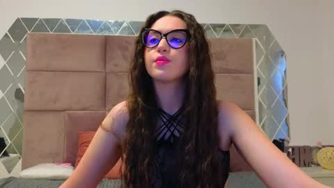 Snapshot of sweetscribe chatting on 02.10.25 SweetScribe online show from 02.10.25