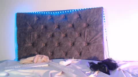 Sea online show from 04.15.26