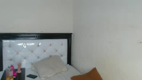 sweetslyvie online show from 04.25.26