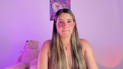 Snapshot of sweetsofi_12 chatting on 04.25.26 Sofia sweet online show from 04.25.26