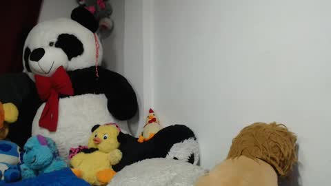 Snapshot of sweett_candy1 chatting on 02.04.25 sweett_candy1 online show from 02.04.25
