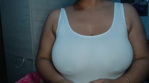 Snapshot of sweett_candy1 chatting on 10.07.25 sweett_candy1 online show from 10.07.25