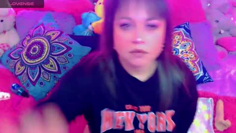 Snapshot of sweett_martina chatting on 02.10.25 martina online show from 02.10.25