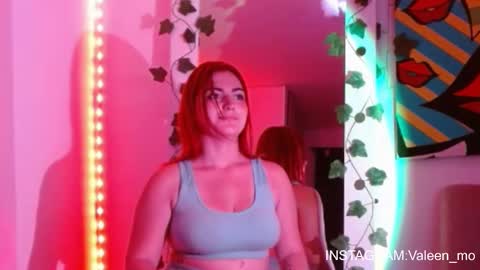 Snapshot of sweett_minionn chatting on 02.20.25 IG valeen mo Vale My schedule Monday to Friday900 am - 300 pm online show from 02.20.25