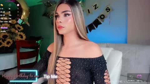 Snapshot of sweett_shinexx chatting on 02.09.25 angel online show from 02.09.25