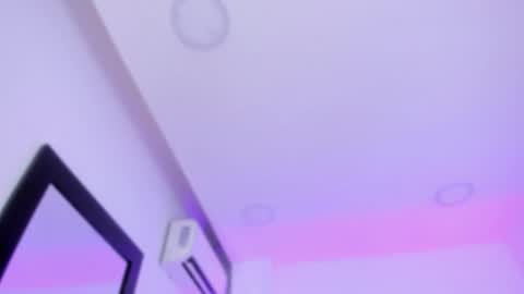 Snapshot of sweettammy_ chatting on 12.14.24 Tammy online show from 12.14.24