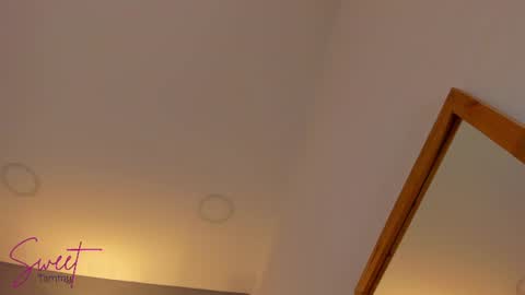 Snapshot of sweettammy_ chatting on 06.25.26 Tammy online show from 06.25.26