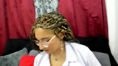 Carla Dubois online show from 03.07.25