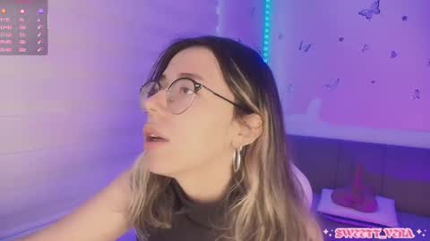 Veronica Independent Model online show from 03.10.26