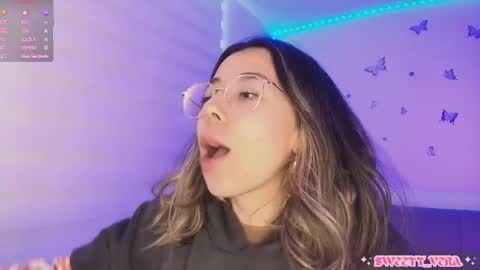 Veronica Independent Model online show from 03.12.26