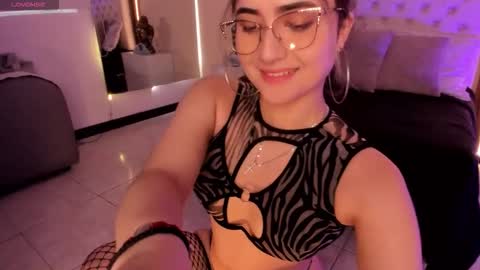 Snapshot of sweetty_paulina chatting on 10.20.25 Swetty. online show from 10.20.25