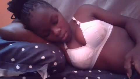 sweetvallerie online show from 03.25.26