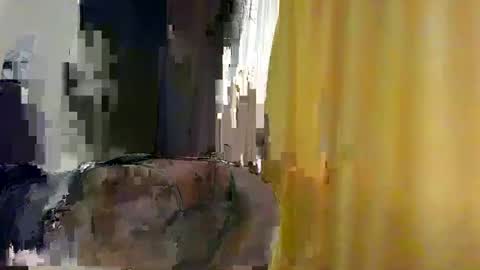 Snapshot of sweetvixen_ chatting on 12.10.24 Cute vixen online show from 12.10.24