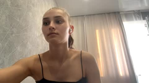 Snapshot of sweetvsexy chatting on 05.07.26 sweetvsexy online show from 05.07.26
