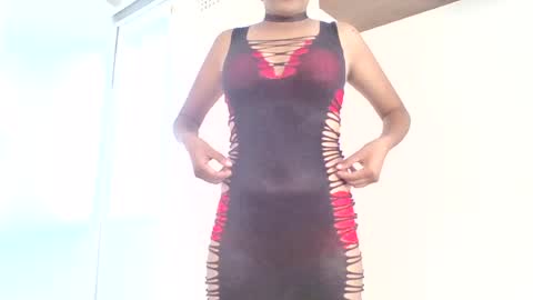 Snapshot of sweetwhisper4u chatting on 06.24.26 katie online show from 06.24.26