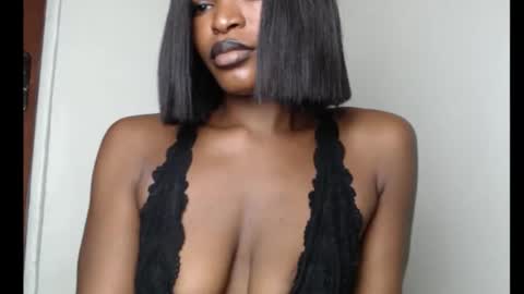 sweetxxboobsx online show from 10.17.25