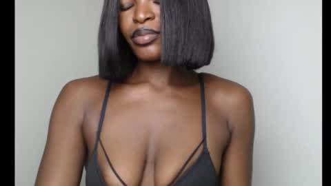 sweetxxboobsx online show from 10.21.25