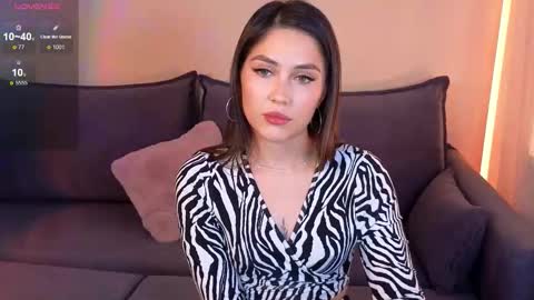 Snapshot of sweety_caroline_ chatting on 10.09.25 Sweety Caroline   I lost my TG write to me here online show from 10.09.25