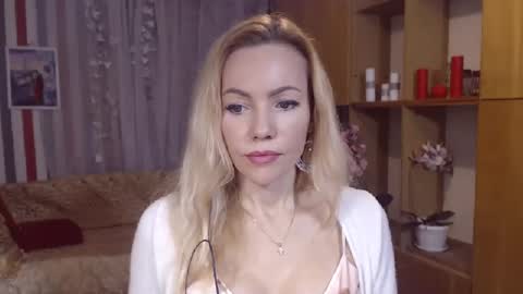 Sweety friend online show from 12.11.24