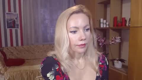 Sweety friend online show from 11.18.25