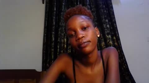 Snapshot of sweety_melanin chatting on 05.30.26 Vickky online show from 05.30.26