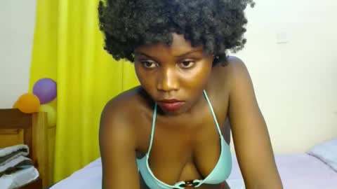 Snapshot of sweety_spixxy chatting on 02.17.26 Dolly online show from 02.17.26