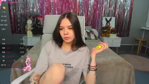 Snapshot of sweetydeviliya chatting on 01.18.25 sweetydeviliya online show from 01.18.25