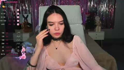 Snapshot of sweetydeviliya chatting on 02.21.25 sweetydeviliya online show from 02.21.25