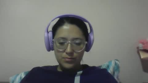 Snapshot of sweetyypeach chatting on 02.10.25 sweetyypeach online show from 02.10.25