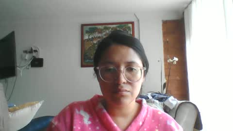 Snapshot of sweetyypeach chatting on 03.02.25 sweetyypeach online show from 03.02.25