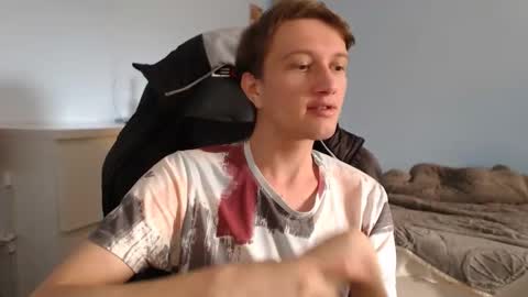 Snapshot of swetieecharmm chatting on 01.12.26 Cat online show from 01.12.26