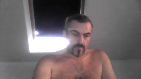 Snapshot of swinger_men_austria chatting on 10.31.25 swinger_men_austria online show from 10.31.25