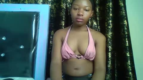 Snapshot of swit_candy chatting on 02.11.26 Candy online show from 02.11.26