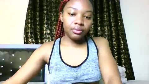 Snapshot of swit_candy chatting on 04.26.26 Candy online show from 04.26.26