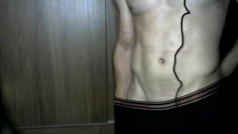 Snapshot of syavlean chatting on 11.27.25 syavlean online show from 11.27.25