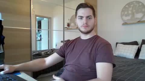 syl092 online show from 01.11.25