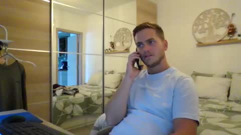 syl092 online show from 09.25.25