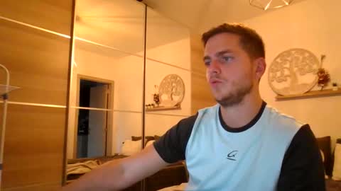 syl092 online show from 10.01.25